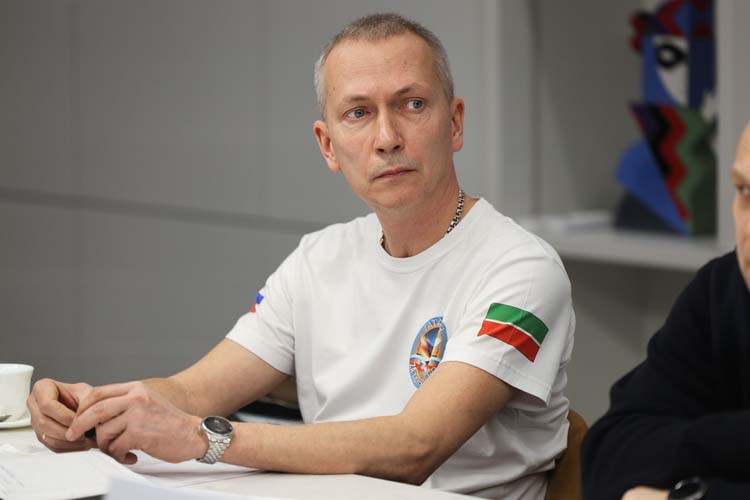 Тимур Эткеев: «Волонтеры &mdash; это не профессия, а призвание. Тратится 99% своего времени, не свободного, а именно своего &mdash; мало остается на семью, детей»