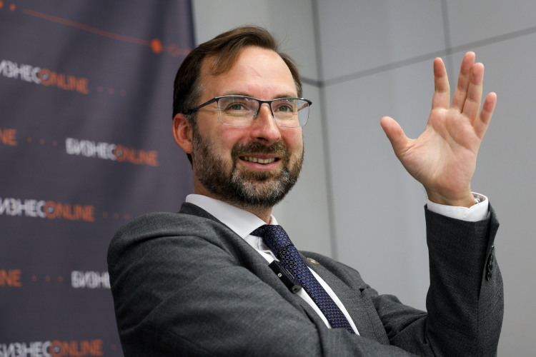 По оценкам главы Кировского района Владимира Жаворонкова, запланированные проекты жилого строительства привлекут в микрорайон порядка 7 тыс. «переселенцев»