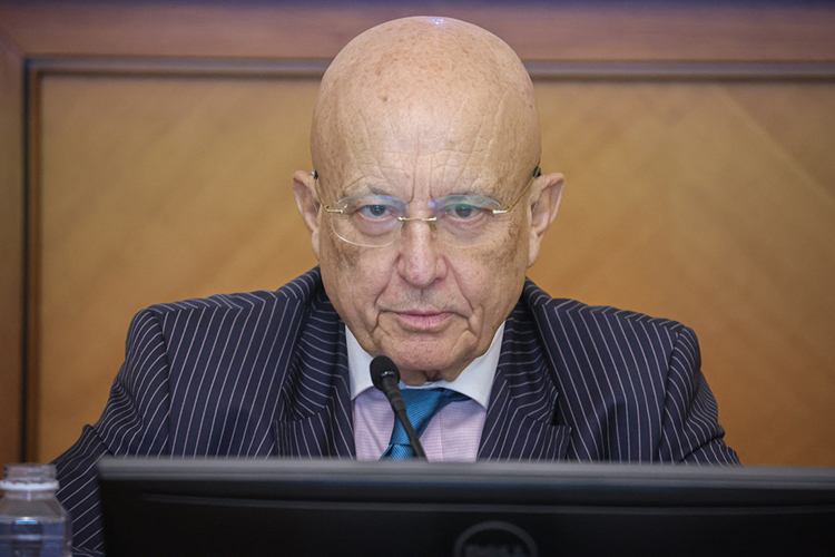 Известный политолог, научный руководитель НИУ ВШЭ Сергей Караганов