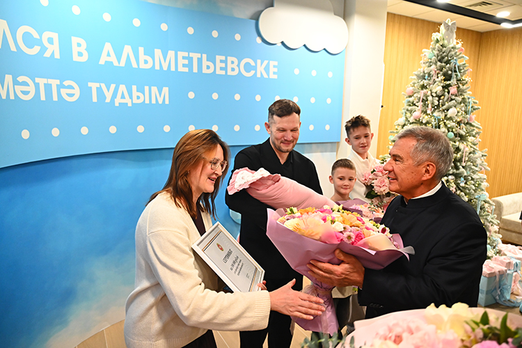 От генома до Корана: в Альметьевске открыли перинатальный центр и духовную школу