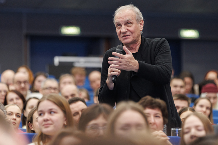 Легенда КВН Михаил Марфин: «Шутка «Четырех татар» про «алга» – великая, вошла в культурный код России!»