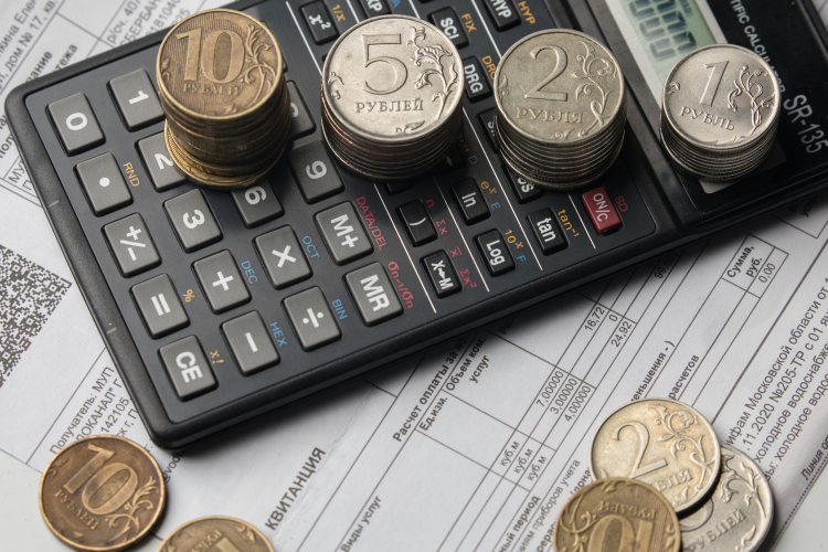 «Я взял две квитанции ЖКХ &mdash; за прошлый ноябрь и за ноябрь этого года: платежи за год стали больше на 28 процентов»