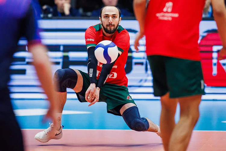 Омар Курбанов