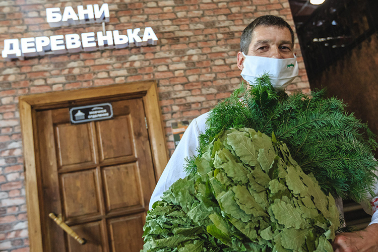 Основатель и собственник сети известных банных комплексов «Деревенька» Андрей Васильев: «Если смотреть в разрезе года, то мы не ощутили спада. Но и ежегодного прироста не зафиксировали»