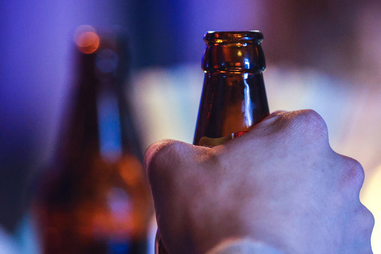 Алкоголь &mdash; самый опасный враг пищеварения на новогоднем столе