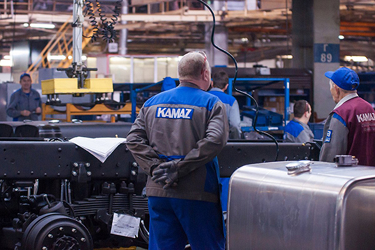  На КАМАЗе отмечают только три корпоративных праздника &mdash; это Международный женский день, День машиностроителя и День мастера и бригадира 