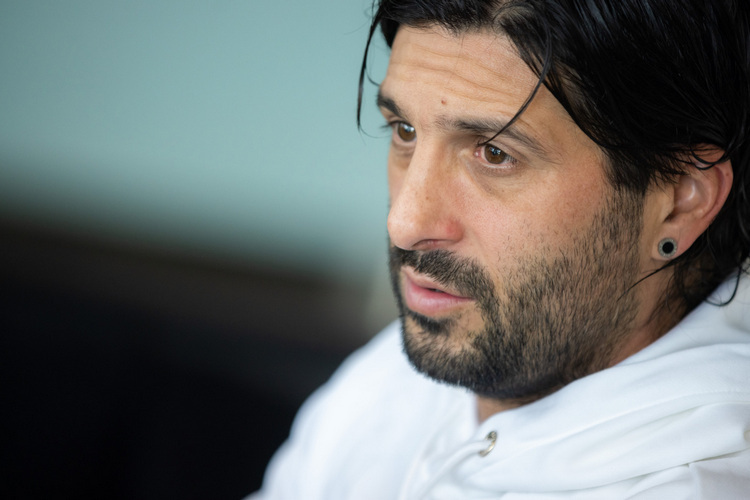 Алехандро Домингес