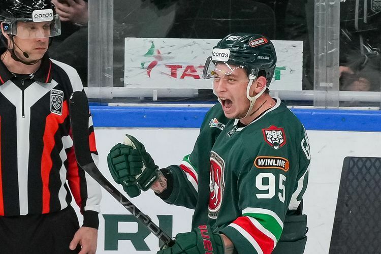 У Галимова тоже 1+1