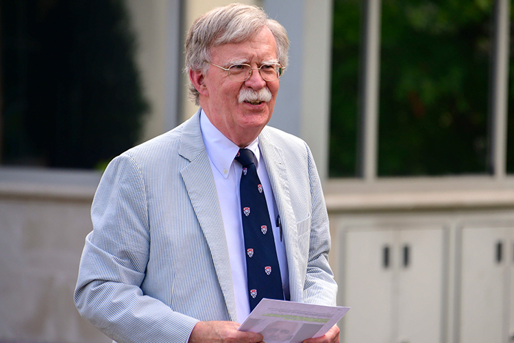 Джон Болтон