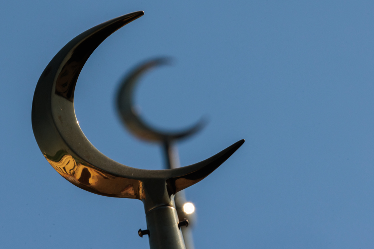 «Исламский мир и, в частности, арабский &mdash; это новодел по большому счету. Кроме того, любой ислам, шиитский, ваххабитский, суфийский или какой угодно, &mdash; это антиримский проект»