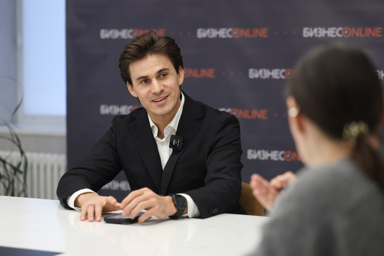 Ришат Тухватуллин: «Мы рассматривали вариант сцены на 360 градусов, но я не хочу поворачиваться спиной ни к одному зрителю»