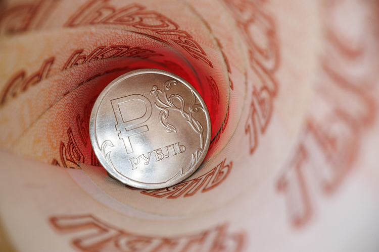 В IV квартале 2025 года распределители бюджетных средств заключили с первой полусотней компаний-исполнителей контрактов на 76,5 млрд рублей &mdash; это на 23,5 млрд рублей больше, чем в III квартале 2025-го, и на 15,5 млрд больше, чем в I квартале 2024-го