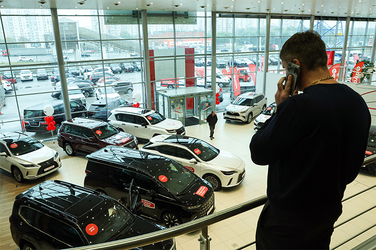 Несмотря на все сложности, в отрасли сохраняется осторожный оптимизм на среднесрочную перспективу. Эксперты верят, что 2027 год при успешном прохождении текущего трансформационного этапа может стать переломным и положить начало фазе устойчивого поступательного роста