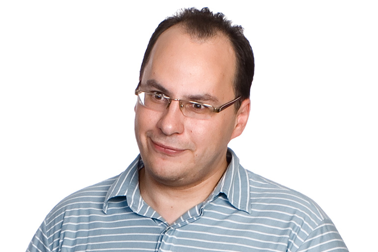 Эльдар Муртазин: «Обычно осенью операторы выкатывают новые тарифные предложения и они в среднем на 10 процентов дороже предыдущих. И начинается возмущенная волна, мол, доколе будут поднимать цены, как будто на все другое не поднимают»