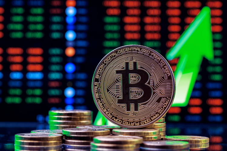 «Майнинг &mdash; это только «модная» верхушка айсберга. Есть общий тренд на развитие цифровизации и специальных вычислительных сервисов»