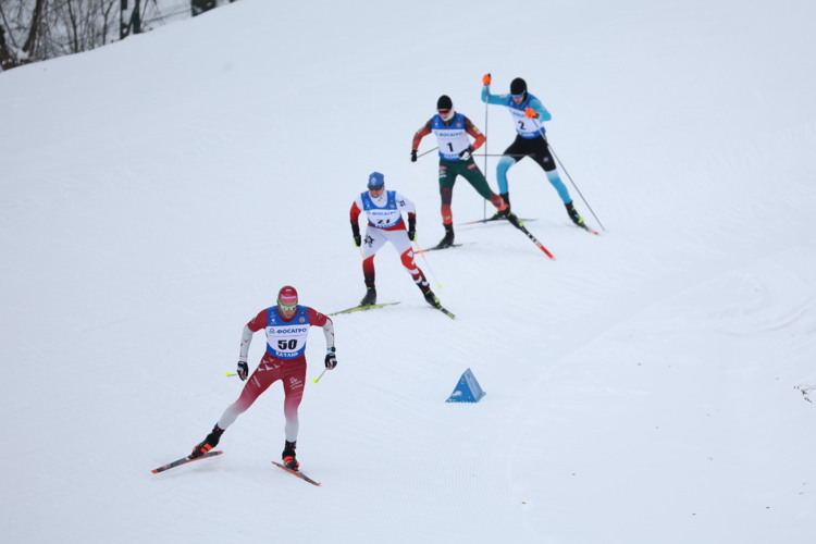 Большунов отказался отвечать на вопрос, получал ли он нейтральный статус