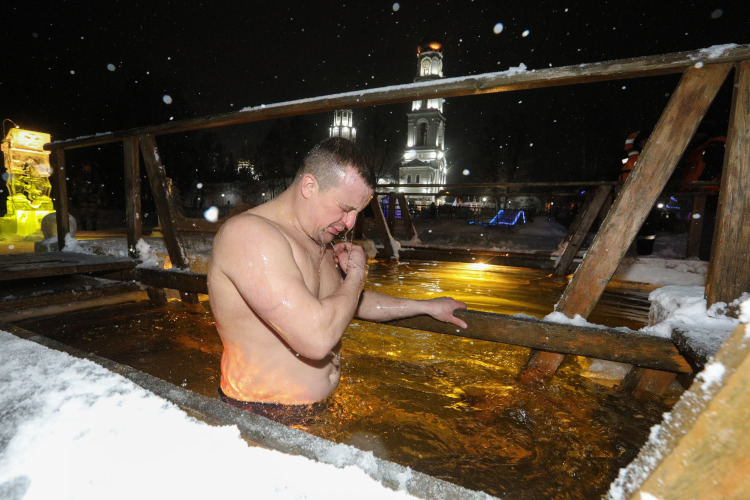 Если желаете похолоднее, есть смысл окунуться в ночь с воскресенья на понедельник