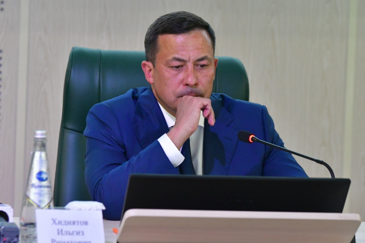 Свой пост может покинуть главный врач республиканского онкодиспансера Ильгиз Хидиятов, возглавляющий медучреждение с 2018 года