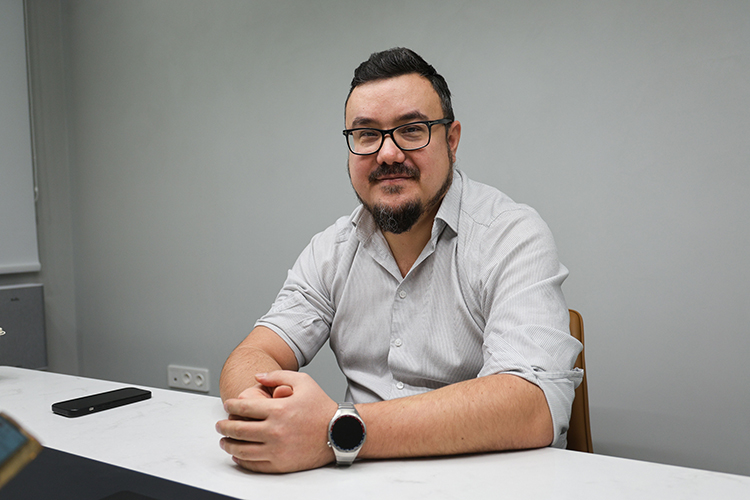 Радик Юсупов: «Эти 7 лет не прошли даром. Я знаю потребность своей целевой аудитории. Знаю, куда двигать продукт. У меня нет страха будущего. Если надо &mdash; сократимся, перестроим финмодель. Мы понимаем, что делать в случае любого развития событий»