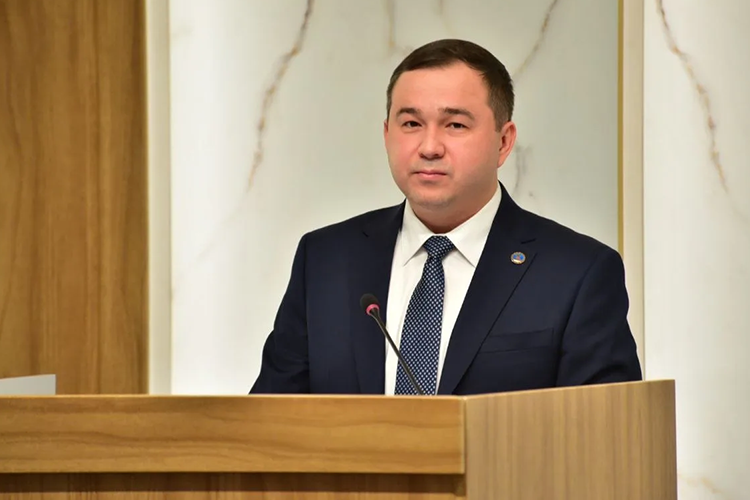 В 2025 году на строительство и капремонт направили свыше 7 млрд рублей, отметил Фаттахов