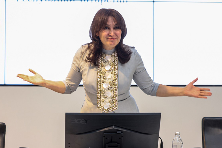 Татарстану необходимы научные исследования, связанные с демографией, подчеркнула Фазлеева