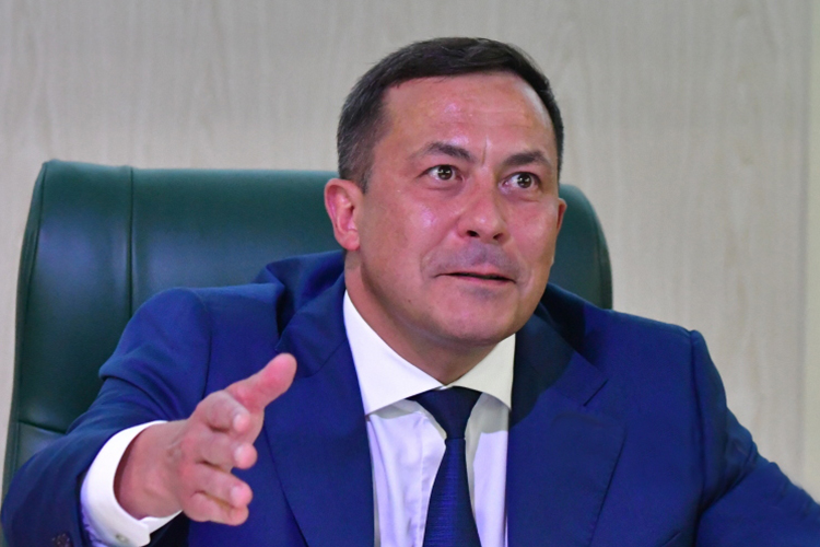 Ильгиз Хидиятов все-таки покинул свой пост. Точнее, его уволили в связи с утратой доверия по личному представлению прокурора Татарстана Альберта Суяргулова в адрес министра здравоохранения РТ Альмира Абашева