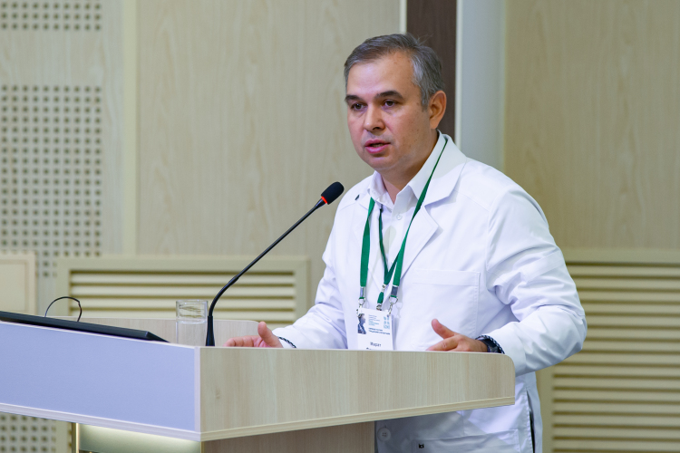 Вместо Ильгиза Хидиятова, который возглавлял Республиканский онкодиспансер с 2018 года, во главу онкослужбы Татарстана встал Марат Мухамадеев