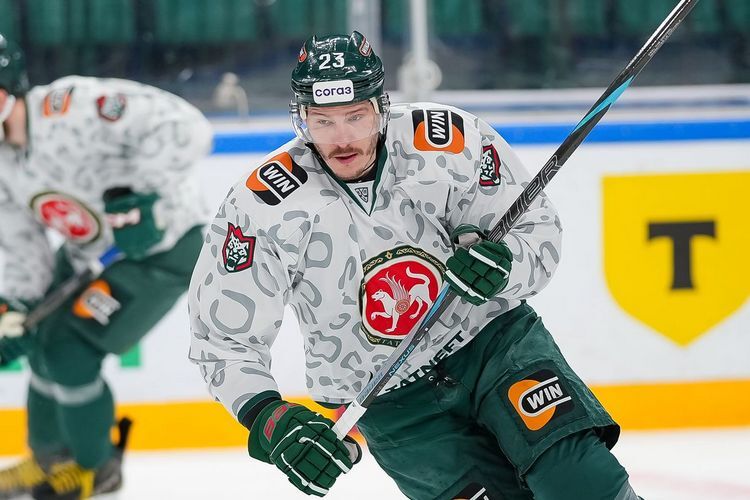 Яшкин тоже мог покинуть «Ак Барс». Наибольший интерес проявляли «Трактор» и все то же минское «Динамо», но оба варианта обмена казанский клуб не устроил