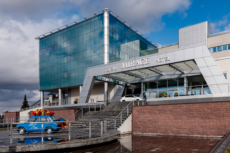  <span style="color: rgb(36, 36, 36);">В отеле <span style="color: rgb(36, 36, 36);">«Мираж»<span style="color: rgb(36, 36, 36);"> по телефону подтвердили, что консульство будет у них, и уточнили, что сейчас идет подготовка к открытию </span></span></span>