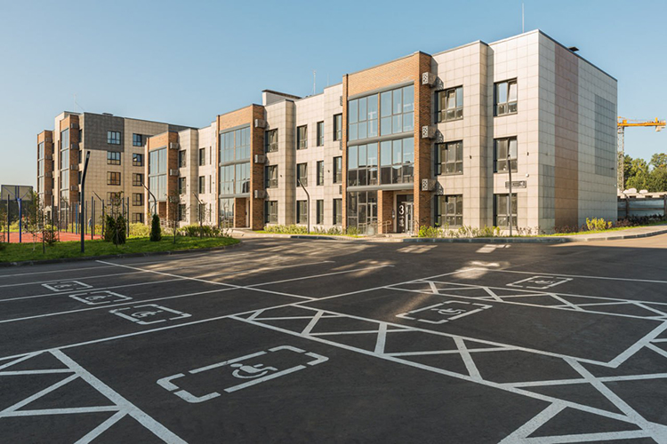 «Мы завершили благоустройство придомовых территорий второй очереди»