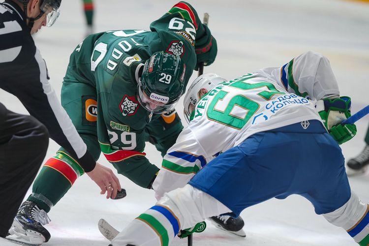 Нэйтан Тодд (слева) и Владислав Ефремов