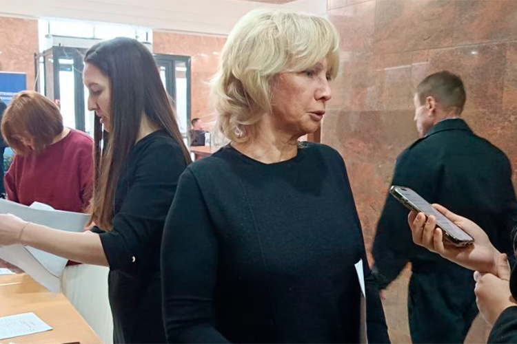 Роза Исхакова: «У фермера покупают молоко жирностью 4,6 процента по 32 рубля. В магазине нормализованное молоко жирностью 3,2 процента, разведенное, куда добавили порошок, вы покупаете по 90 рублей»