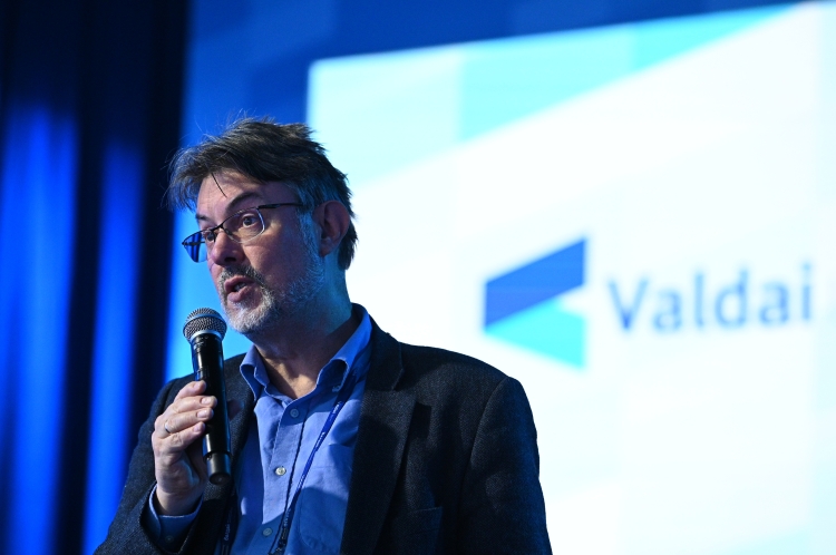 Анатоль Ливен: «Важный вопрос – станет ли совет мира конкурировать с БРИКС?»