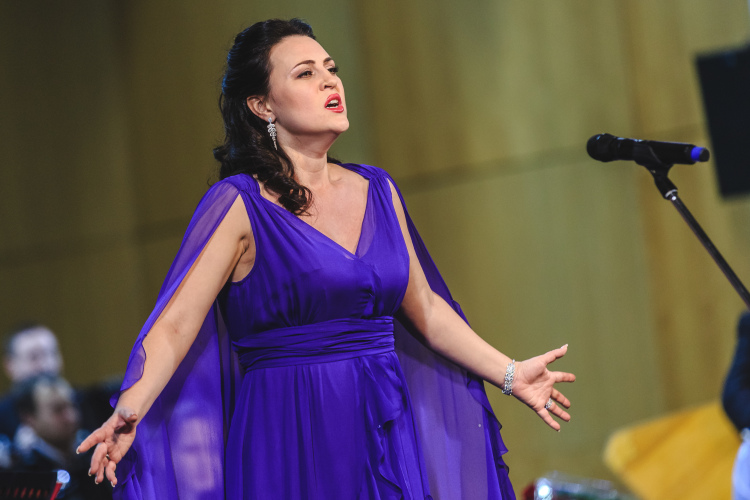 Партию Графини Альмавивы в премьерном спектакле «Свадьба Фигаро» поделят Венера Гимадиева (на фото) и Эльза Исламова