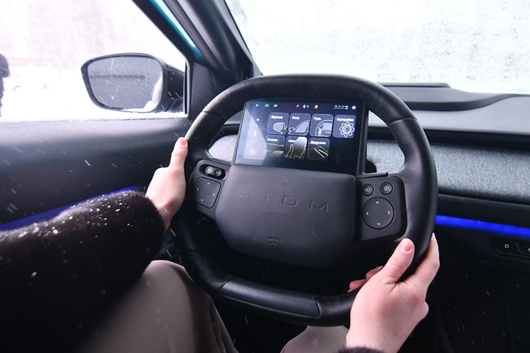 Будет ли «Атом» конкурентен на рынке при существующем годами проверенном электрокаре Tesla &mdash; покажет время