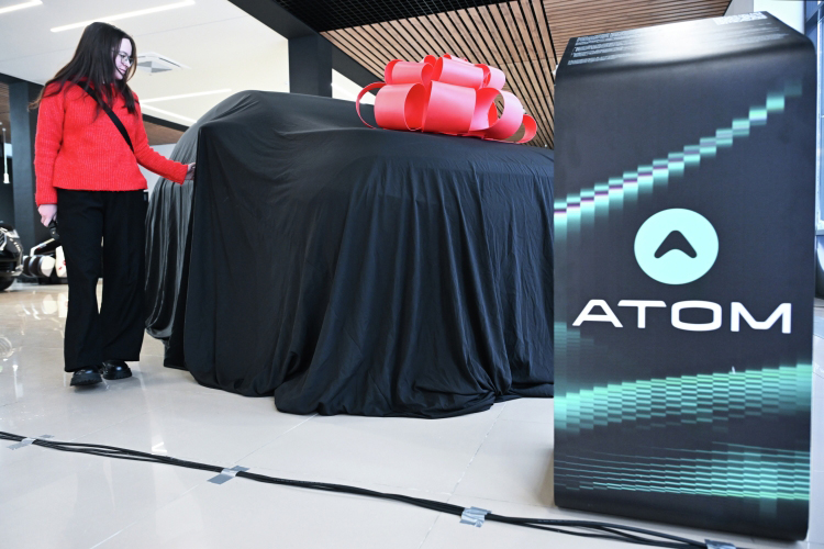 Цена – 3,9 миллиона, но есть субсидии и экологичность: как прошла мировая премьера «Атома» в Нижнекамске