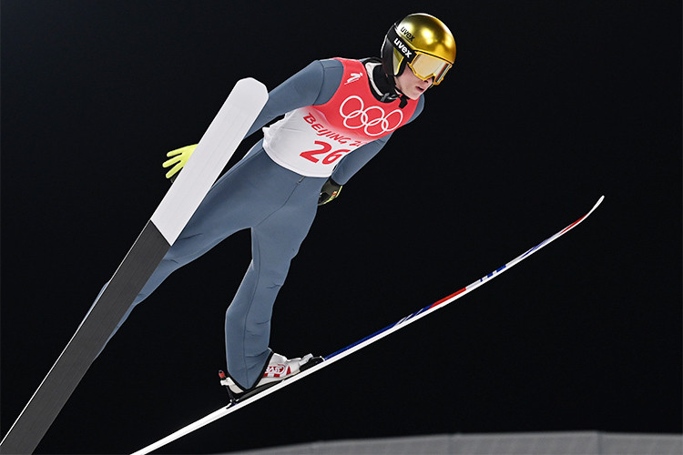 Реальный шанс на поездку в Италию был у прыгуна в высоту из Лениногорска Данила Садреева, но он не получил визу и поэтому пропустит игры