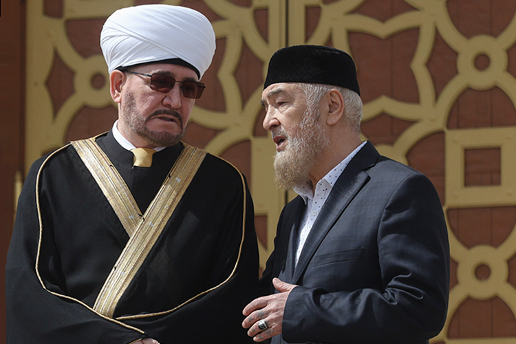 К делу спасения «Искера» подключился один из самых авторитетных муфтиев России, глава ДУМ Азиатской части России Нафигулла Аширов