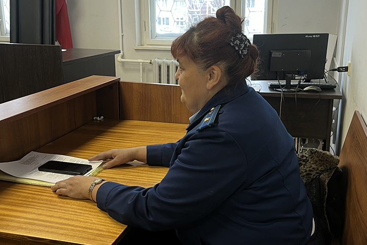 Представитель прокуратуры Гульнара Набиуллина: «Я хочу обратить внимание, что на момент совершения инкриминируемых ему деяний обвиняемый был главой муниципального района &mdash; это документально подтверждено»