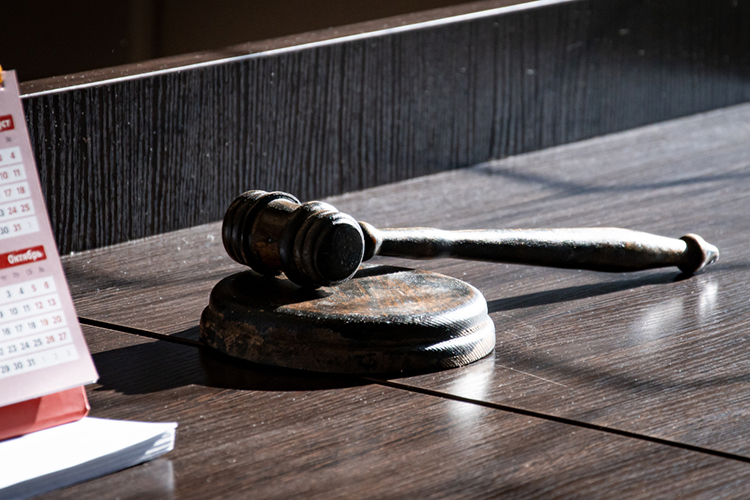 Предлагается дополнить статью 179 Гражданского кодекса России. Согласно изменениям, суд не сможет признать сделку недействительной, если добросовестный приобретатель не знал и не мог знать об обмане потерпевшего третьими лицами