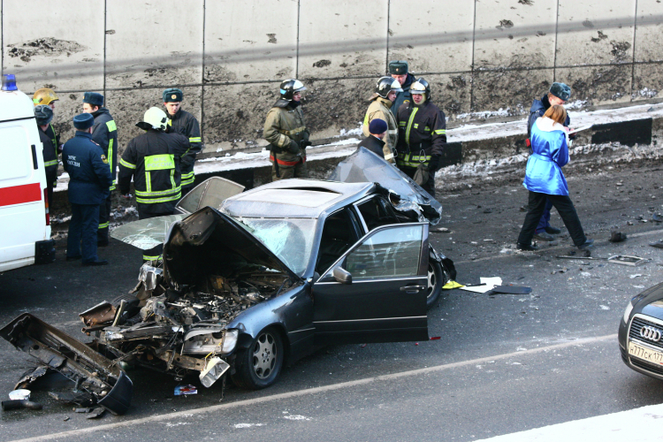 Насколько бы ни были безопасными федеральные трассы, смертельные ДТП на них не прекращаются: по данным ГАИ, на М7 в прошлом году погибли 64 человека, на трассе Казань &mdash; Оренбург &mdash; 27 погибших