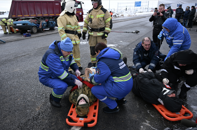 Татарстан в вопросе снижения смертности на дорогах был передовым: наша республика была единственным регионом России, где с 2014 года число погибших уменьшалось: если в 2013-м было 709 жертв, то в 2023-м &mdash; 279. Но последние два года сильно подпортили РТ статистику &mdash; смертность на дорогах не только не снижается, но и растет