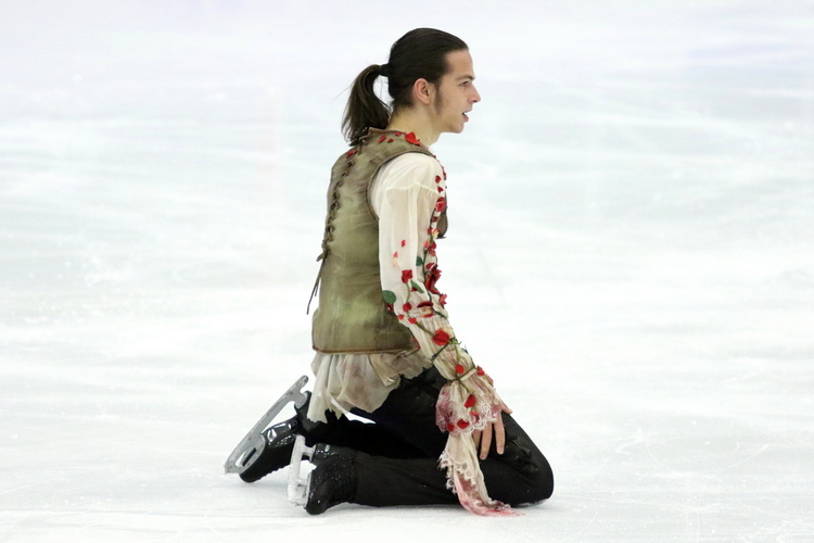 Перед Олимпиадой Гуменник показал программу с пятью четверными