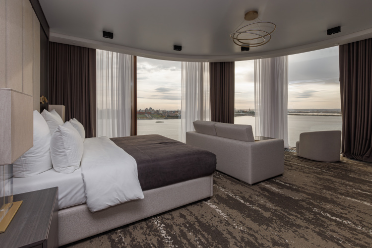 «Главная фишка &mdash; это панорамные виды из окон отеля»