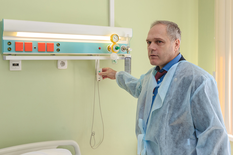 Артур Делян безоговорочно входит в первую десятку самых влиятельных лиц в сфере здравоохранения, по мнению источников