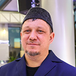 Расул Тавдиряков &mdash; мусульманский блогер, автор телеграм-канала «Мулла из-за угла»