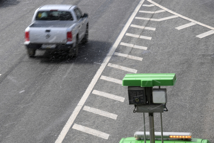 На этот год ГБУ БДД выделена субсидия на 309 млн на покупку стационарных комплексов фото-видеофиксации нарушений ПДД.