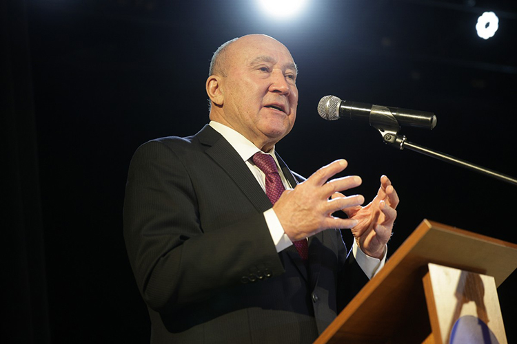 Марат Ахметов: «Если будет язык &mdash; будет и нация. Если будет нация &mdash; будет Республика Татарстан»