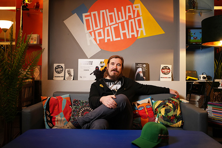 Создатель студии локализации «Юнивойс» Михаил Остудин: «За 12 лет методом проб и ошибок мы собрали внушительную базу дикторов в несколько сотен голосов»