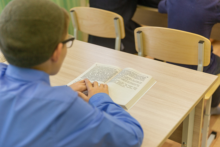 «Сегодня я бы религиозное просвещение &mdash; прошу заметить, не образование, а именно просвещение детей &mdash; рассматривал бы как профилактику самой разной хтони в детском сознании»